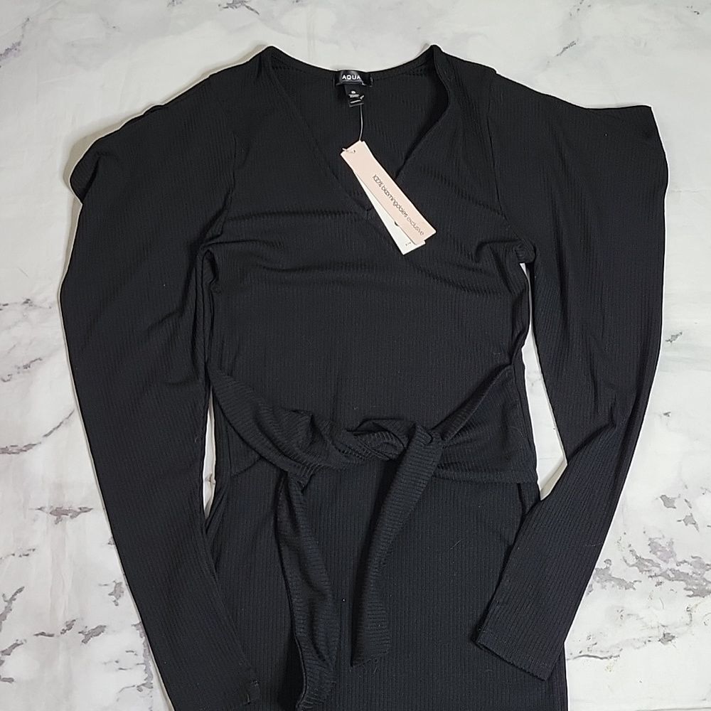 Aqua Bloomingdale's Exclusive Black Ribbed Midi Dress